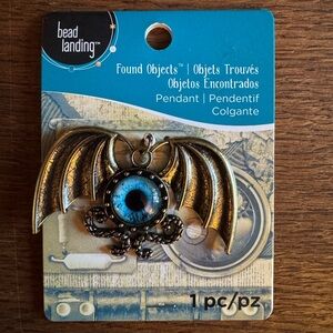 Gothic Bat Flying Eyeball Pendant Charm Bead Landing Pendant Blue Eye